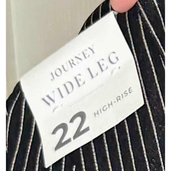 Lane Bryant Wide Leg Pin Striped Pants - Size 22 - Picture 1 of 1